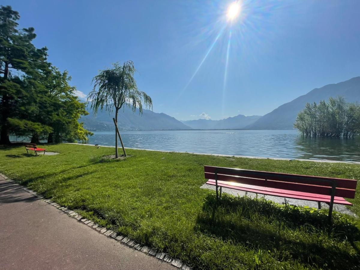 Locarno: Casa Lido Lägenhet Exteriör bild