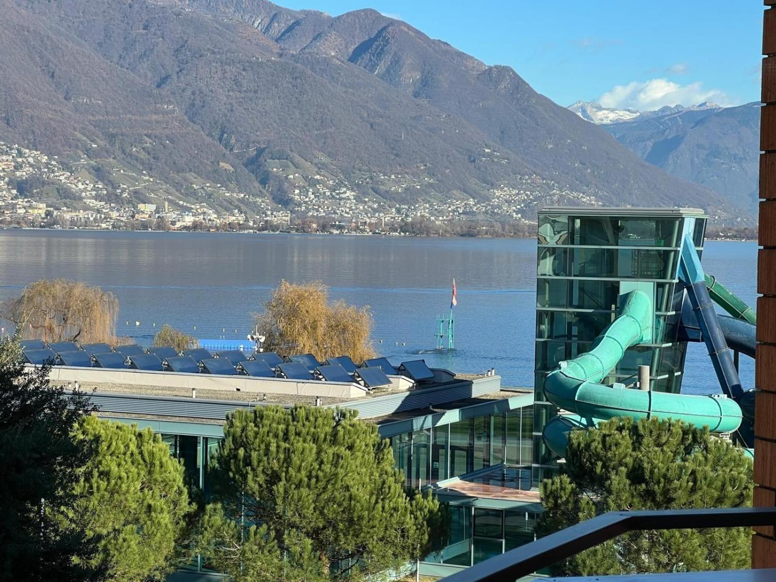 Locarno: Casa Lido Lägenhet Exteriör bild